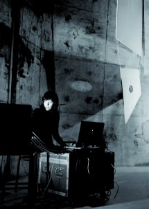 1.	Thembi Soddell performing live at Liquid Architecture in Victoria, 2009. Image courtesy the artist.